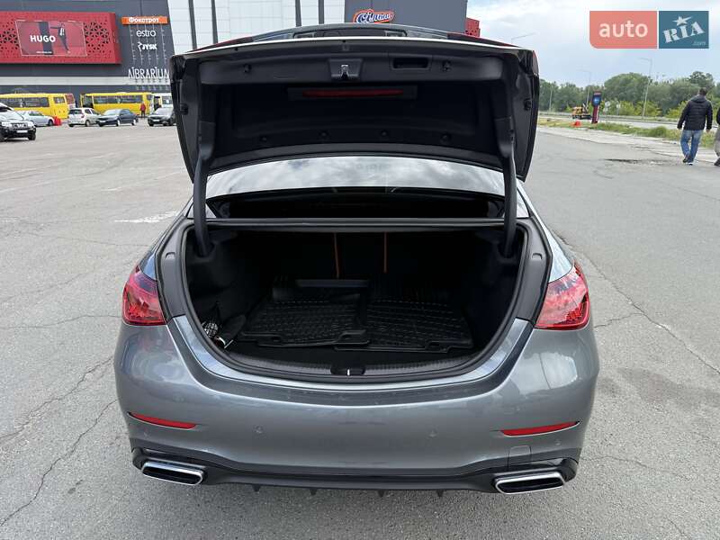 Седан Mercedes-Benz C-Class 2022 в Киеве