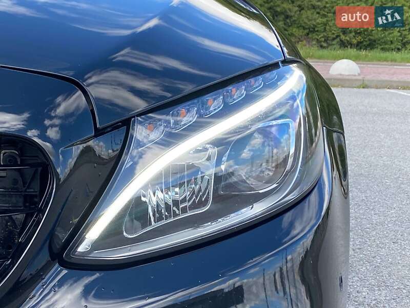 Седан Mercedes-Benz C-Class 2016 в Львові
