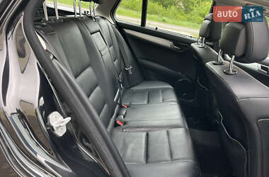 Универсал Mercedes-Benz C-Class 2009 в 