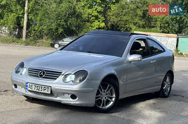Купе Mercedes-Benz C-Class 2001 в Запоріжжі