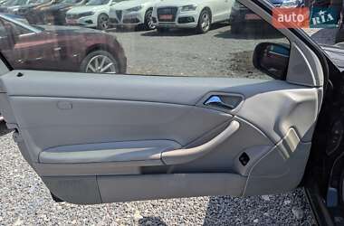 Купе Mercedes-Benz C-Class 2005 в 