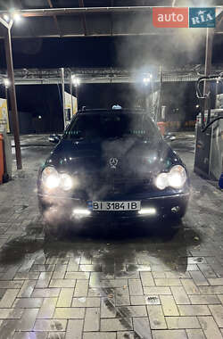 Универсал Mercedes-Benz C-Class 2004 в 