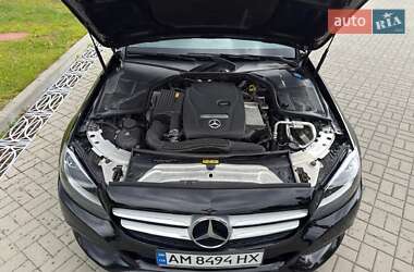Седан Mercedes-Benz C-Class 2017 в 