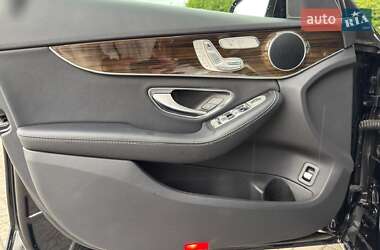 Седан Mercedes-Benz C-Class 2017 в 