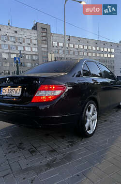 Седан Mercedes-Benz C-Class 2010 в 