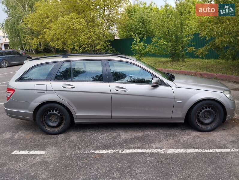 Универсал Mercedes-Benz C-Class 2009 в Виннице фото 3 Универсал Mercedes-Benz C-Class 2009 в Виннице