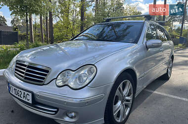 Универсал Mercedes-Benz C-Class 2006 в Буче