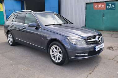 Универсал Mercedes-Benz C-Class 2010 в 