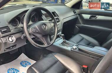 Универсал Mercedes-Benz C-Class 2010 в 
