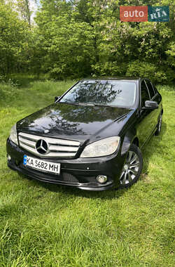Седан Mercedes-Benz C-Class 2008 в Яготине