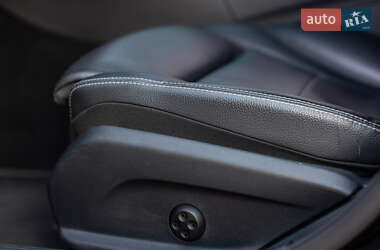 Седан Mercedes-Benz C-Class 2015 в 