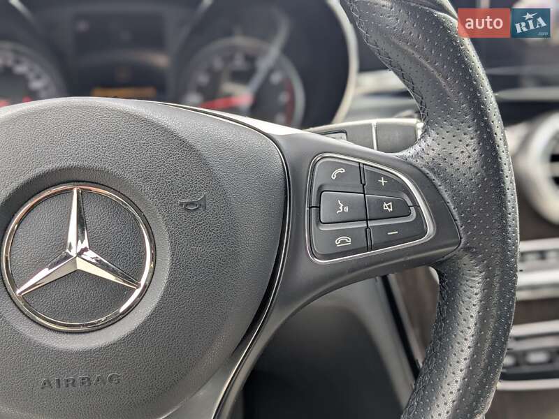 Седан Mercedes-Benz C-Class 2017 в Киеве