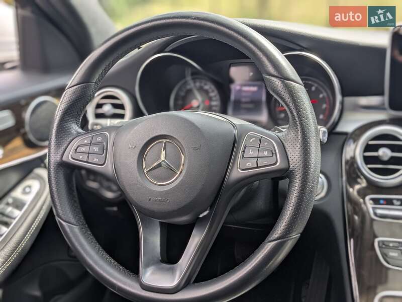 Седан Mercedes-Benz C-Class 2017 в Киеве