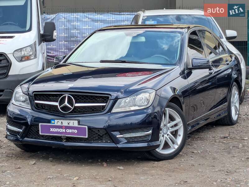 Седан Mercedes-Benz C-Class 2014 в 