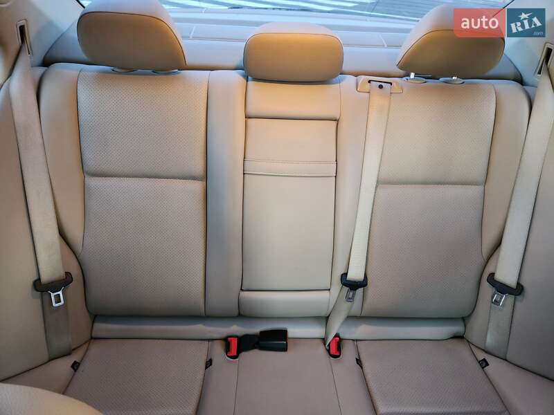 Седан Mercedes-Benz C-Class 2012 в Києві