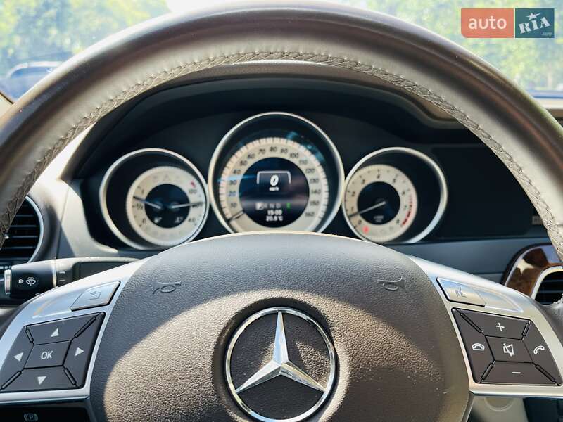 Седан Mercedes-Benz C-Class 2013 в Киеве