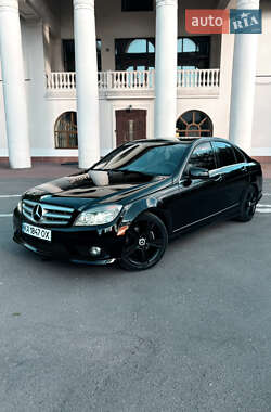 Седан Mercedes-Benz C-Class 2010 в Киеве