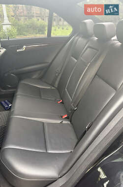 Седан Mercedes-Benz C-Class 2010 в 