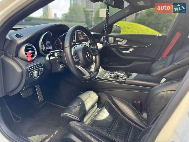 Седан Mercedes-Benz C-Class 2016 в Киеве