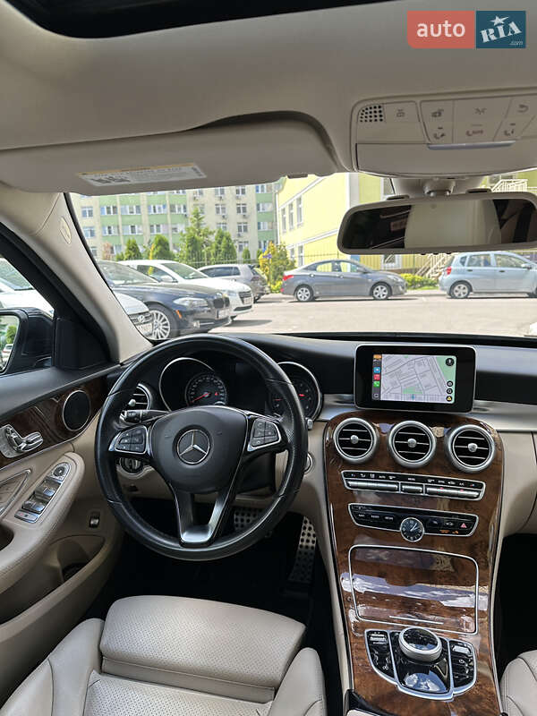 Седан Mercedes-Benz C-Class 2018 в Киеве