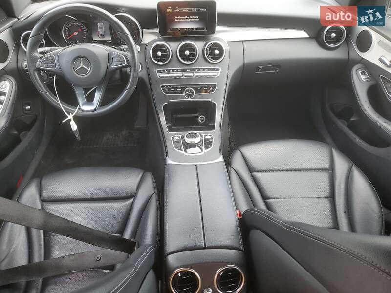 Седан Mercedes-Benz C-Class 2018 в Львове
