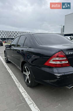 Седан Mercedes-Benz C-Class 2006 в 
