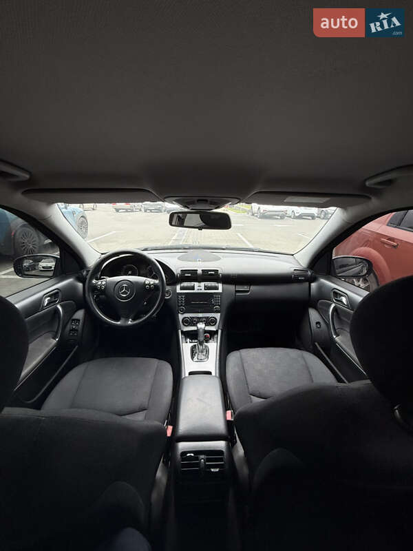 Седан Mercedes-Benz C-Class 2006 в Одесі