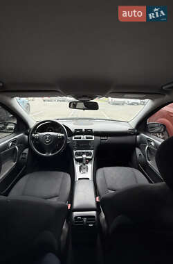 Седан Mercedes-Benz C-Class 2006 в 
