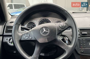 Седан Mercedes-Benz C-Class 2008 в 