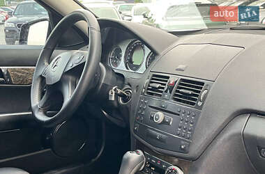 Седан Mercedes-Benz C-Class 2008 в 