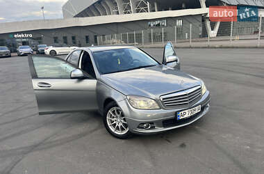 Седан Mercedes-Benz C-Class 2007 в 