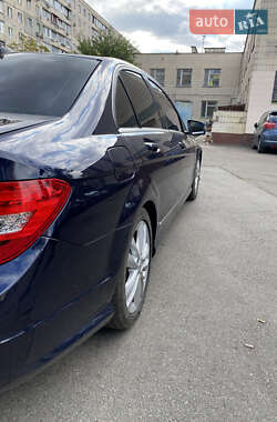 Седан Mercedes-Benz C-Class 2012 в 