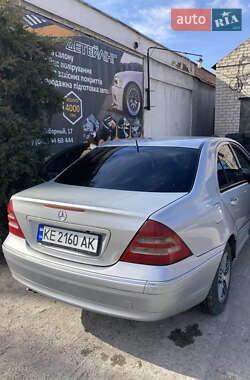 Седан Mercedes-Benz C-Class 2001 в 