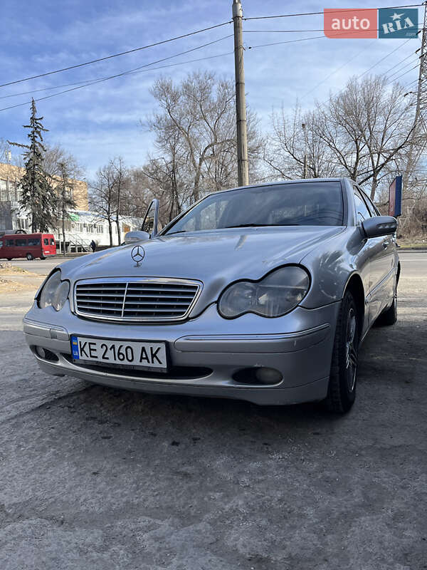 Mercedes-Benz C-Class 2001