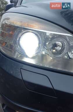 Седан Mercedes-Benz C-Class 2010 в 