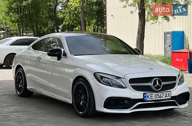 Купе Mercedes-Benz C-Class 2016 в 