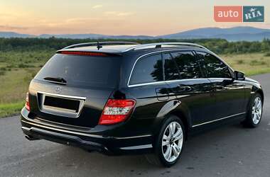 Універсал Mercedes-Benz C-Class 2010 в 
