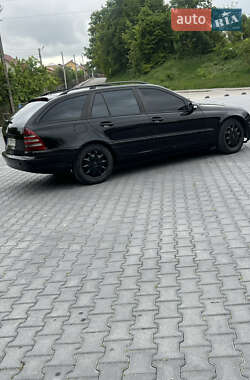 Універсал Mercedes-Benz C-Class 2002 в 