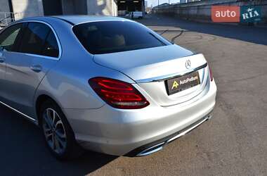 Седан Mercedes-Benz C-Class 2017 в 