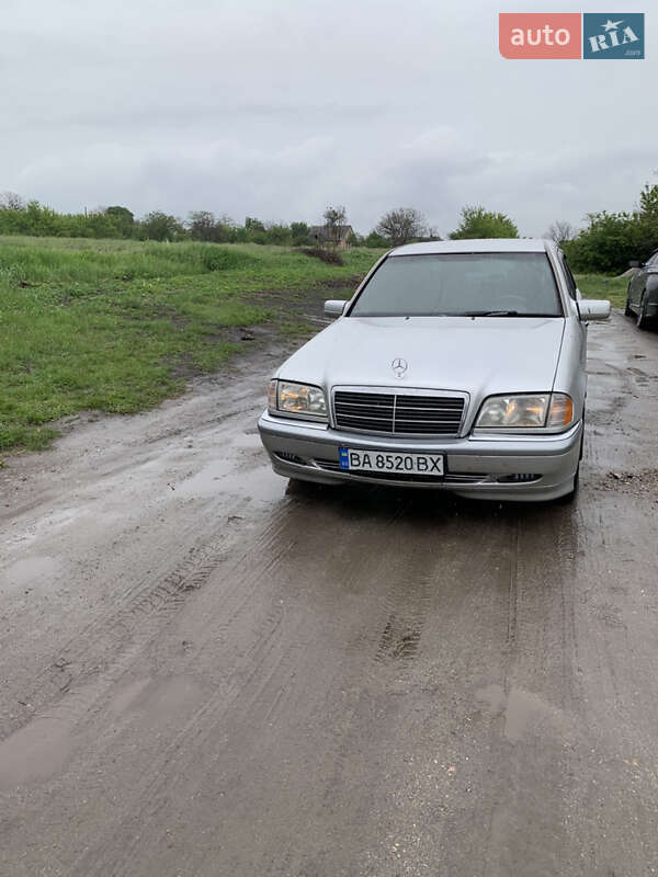 Mercedes-Benz C-Class 1999