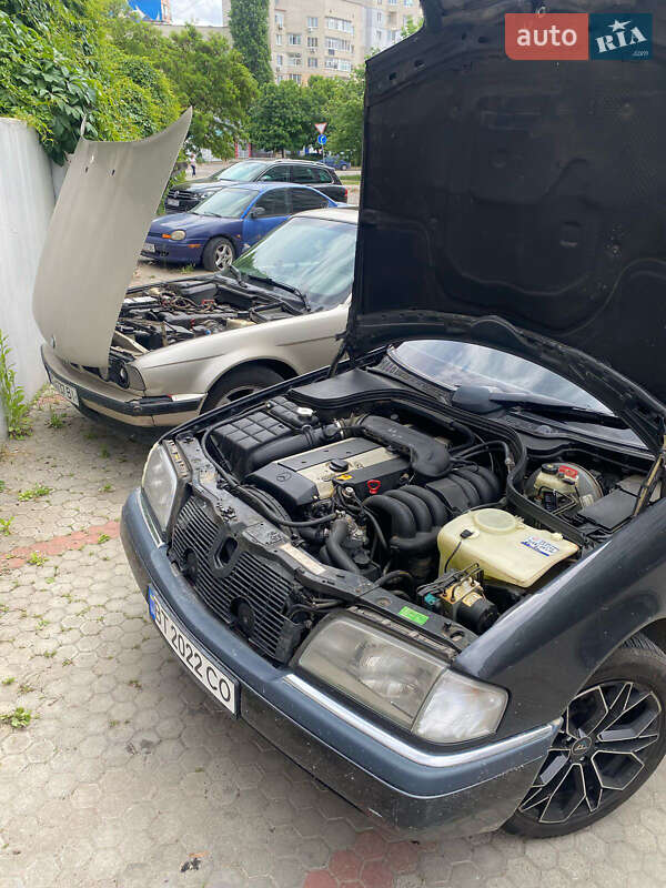 Седан Mercedes-Benz C-Class 1997 в Херсоне