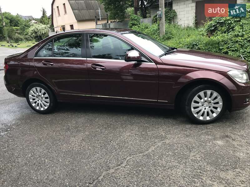 Седан Mercedes-Benz C-Class 2008 в Києві