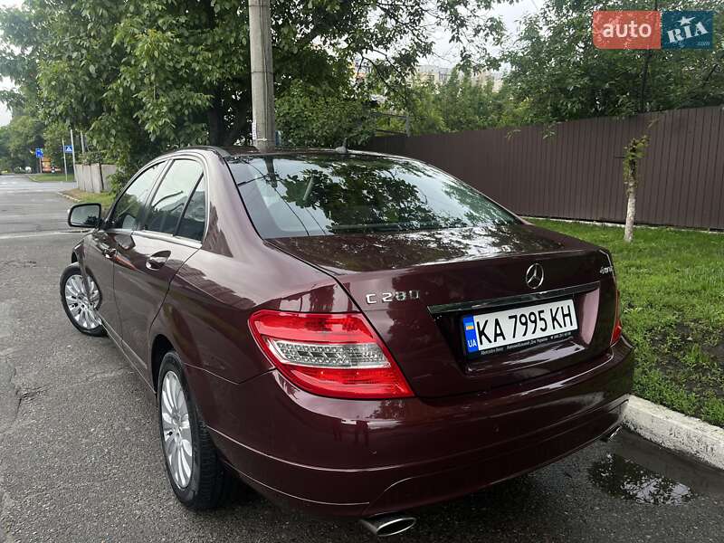 Седан Mercedes-Benz C-Class 2008 в Києві