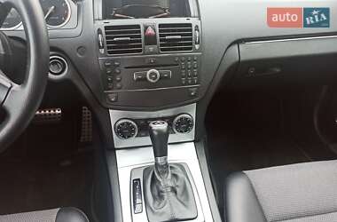 Седан Mercedes-Benz C-Class 2008 в 