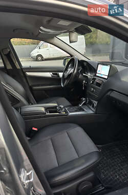 Универсал Mercedes-Benz C-Class 2011 в 