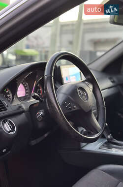 Универсал Mercedes-Benz C-Class 2011 в 