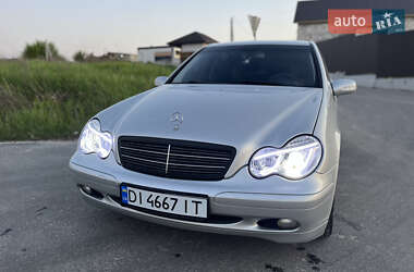 Седан Mercedes-Benz C-Class 2003 в 