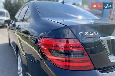 Седан Mercedes-Benz C-Class 2012 в 