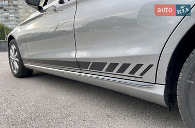 Седан Mercedes-Benz C-Class 2015 в 