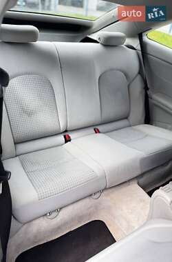 Купе Mercedes-Benz C-Class 2004 в 